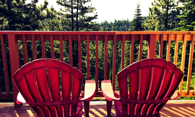 Upper Kingsbury Haus | Ruhiger Bergrückzug in der Nähe von Skigebiet, Casinos und Zephyr Cove