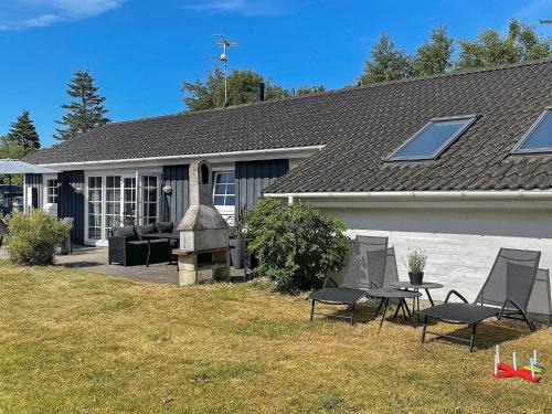 Ørsted Haus | Tranquil Oasis with Pool - By Traum Ferienwohnungen