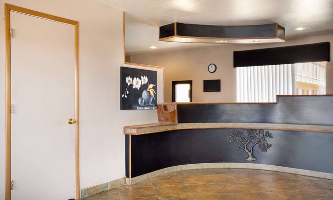 Winslow Hotel | Travelodge by Wyndham Winslow