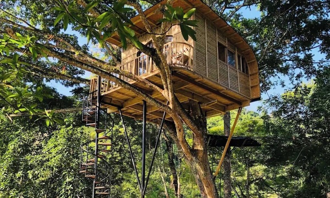 La Pena Bootsverleih | Tree house TOBIA near Bogota
