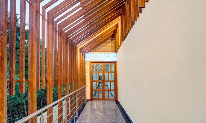 Udupi Hotel | Treebo Pratham Inn