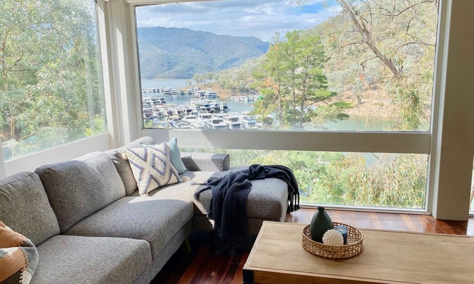 Eildon Haus | Treehouse @ Lake Eildon Marina - Your Private Lake Escape Awaits!