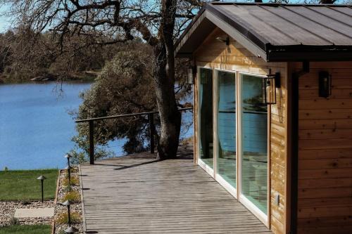 Auburn Haus | Treehouse Overlook At Lakewood