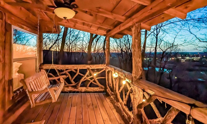 Mountain View Kabine | Treehouse Thyme - total privacy in woods