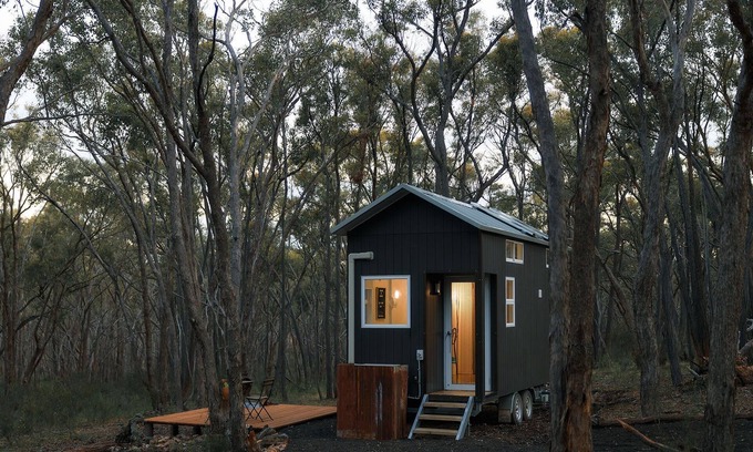Walmer Haus | Treetops Tiny - Zwei Schlafzimmer Haus, Schläft 3