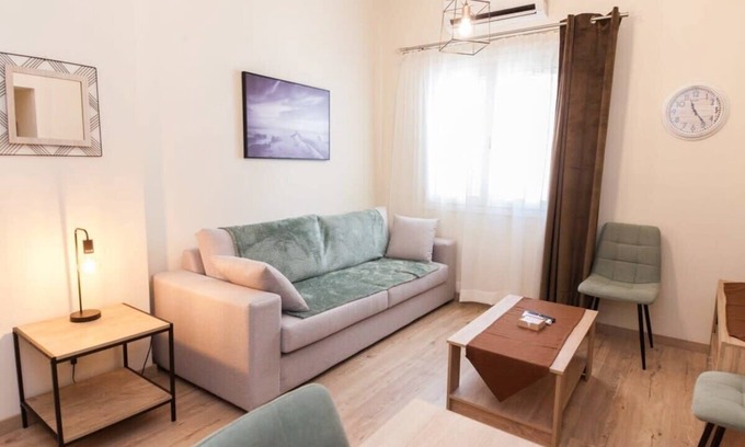 Galatsi Wohnung | Trendy 2 Bd Apt in Galatsi