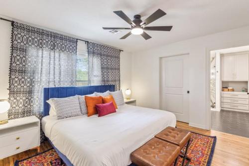 Turner Park Haus | Trendy in Tulsa - King Bed Expo, TU, Downtown