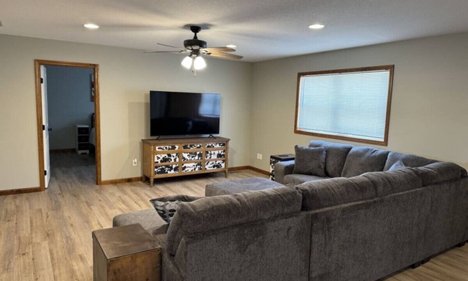 Angola Haus | Trine University Gateway Villa