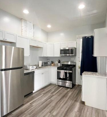 Oneonta Wohnung | Triple Play Apt 2 All Star Baseball Rentals