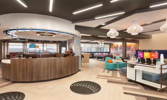 Cheyenne Hotel | Tru by Hilton Cheyenne WY