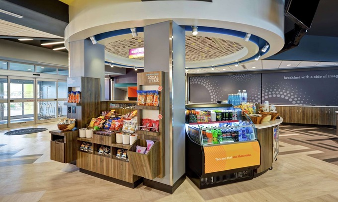 Chicopee Hotel | Tru by Hilton Chicopee Springfield