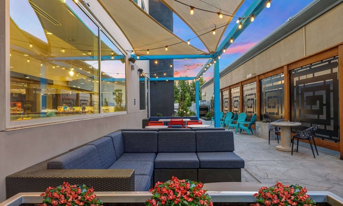 Lathrop Hotel | Tru By Hilton Lathrop, CA