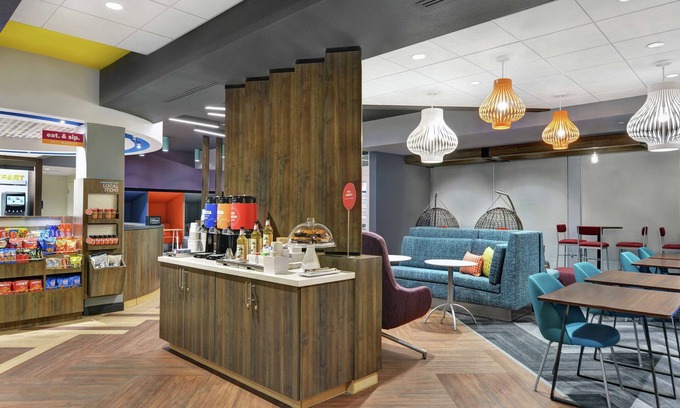 Downtown Springfield Hotel | Tru by Hilton Springfield Downtown