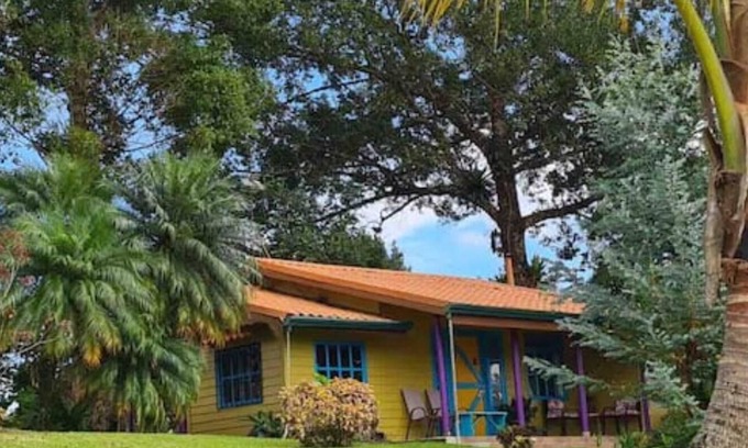 Colonia del Toro Haus | Tu Mejor Opción de Hospedaje en Laguna Hule