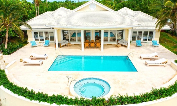 Savannah Haus | Turtle Beach by Grand Cayman Villas & Condos