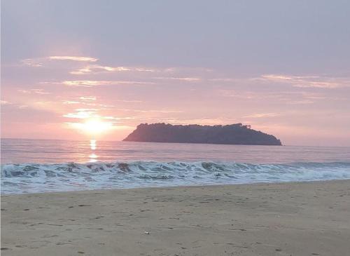 Honavar Sonstige | Turtle island beach view tent stay JRN-Honnavar