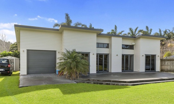 Tutukaka Haus | Tutukaka Treat - Wellingtons Bay Holiday Home
