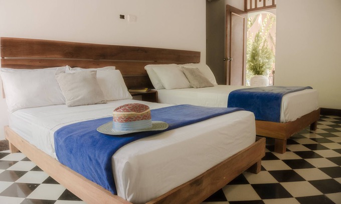 Barrio Centro Hotel | Twin Room With Pool at a Colonial House