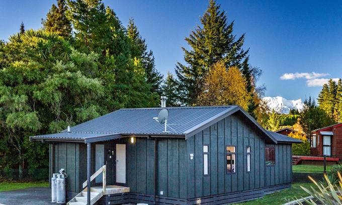 Ohakune Haus | Tiffany Place Chalets Spa Retreat