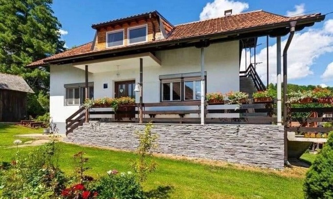 Netretic Wohnung | 2-Zimmer-Ferienwohnung Haustiere erlaubt Jakovci Netretićki, Karlovac (A-20495-a)