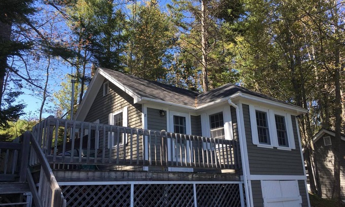 Lincolnville Kabine | Two Bedroom Cottage!