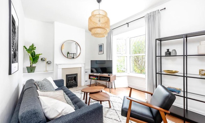 Pontcanna Wohnung | Two Bedroom Pontcanna Townhouse Close To City Centre & Beautiful Parkland