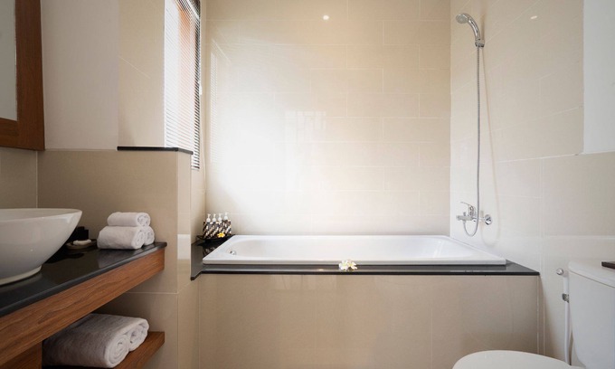 Dewi Sri Villa | Villa mit zwei Schlafzimmern und privatem Pool in Legian