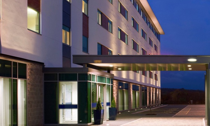 Magor Hotel | Tŷ Magor