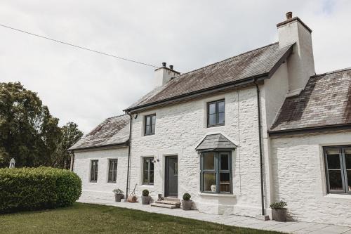 Llanwrtyd Wells Haus | Ty Mawr, The Old School Holiday Homes