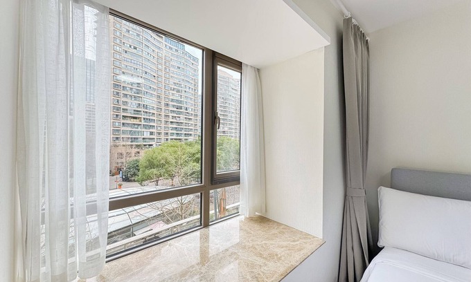 Gubei Wohnung | Tyms 3BR 2BA Apt Gubei CBD Near Line10