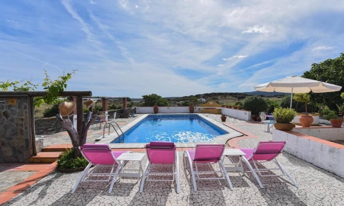 Bencatel Sonstige | Typical house in Vila Viçosa. W/kitchen, living room, pool, games room, barbecue