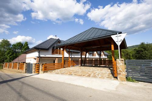 Zboj Wohnung | Ubytovanie Poloniny