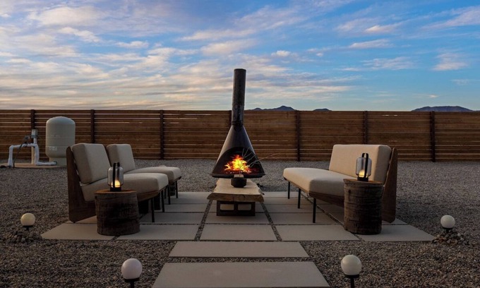 Wonder Valley Haus | Umbra Acres|Views|29Palms|Daybed Hammock|Fire Pit