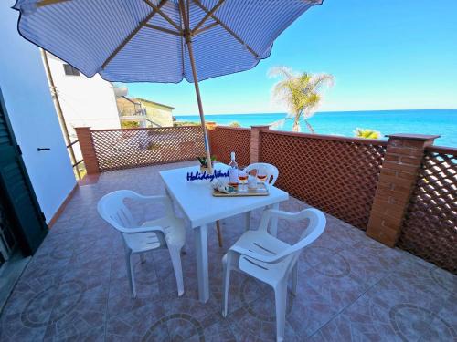 Calopezzati Wohnung | Un Soffio dal Mare by Holiday World