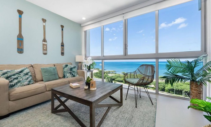Noord Eigentumswohnung | Unbeatable 2 bedroom beachfront condo!
