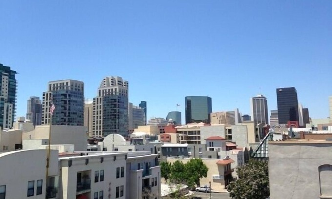 Pacific Terrace Eigentumswohnung | Unschlagbare Lage in der Innenstadt und tolle Wohnung! Sie werden nicht enttäuscht sein !!!