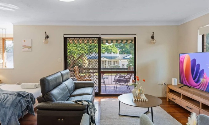 Robertson Haus | Unbeatable Value | Group/Family | Roomy/Convenient