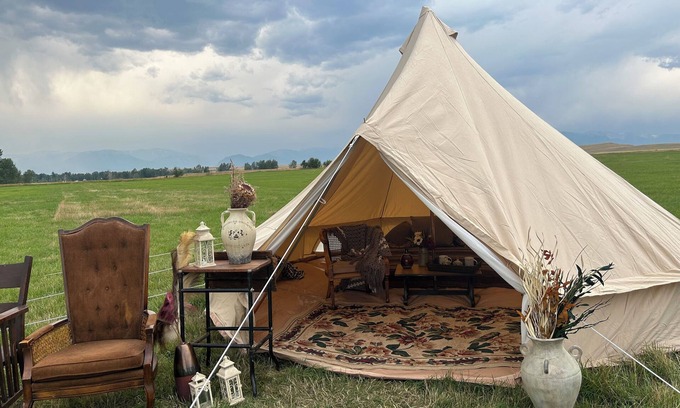 Absarokee Kabine | Unique Montana Glamping Experience