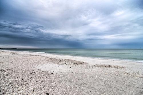 Pass-a-Grille Historic District Wohnung | Unit 3 Blocks Gulf to Beaches Historical Museum!