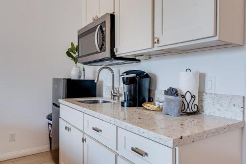 Wailuku Wohnung | Unit 3 Maui Ohana Modern Studio