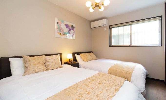 Ikuno Haus | Unlimited viewing of Netflix 3 minutes from the - TY HOUSE Ikuno / Osaka Ōsaka