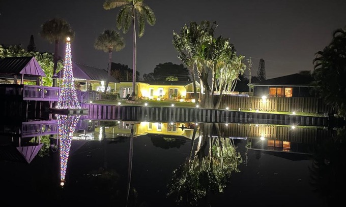 West Palm Beach Haus | Unwind Island