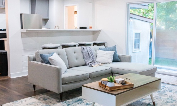 Dartmoor Haus | Updated Ann Arbor ranch w/private yard and lots of parking!