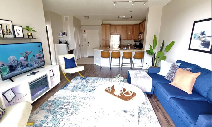 Downers Grove Wohnung | In der Nähe der Innenstadt, Kongresszentren, Autobahnen, Fach- und Führungskräfte