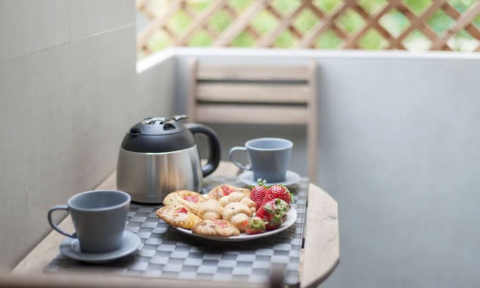 Merces Wohnung | Urban Jungle, Principe Real Studio Quiet, Wifi, Cable, Terrace
