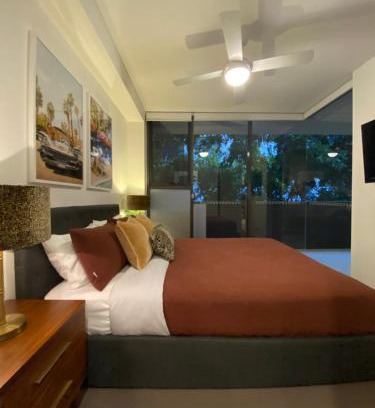 Cannon Hill Haus | Urban Retreat