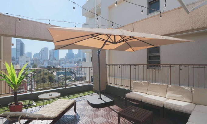 Okubo Wohnung | V. In der Nähe der koreanischen Stadt Shinjuku / FrWIFI C