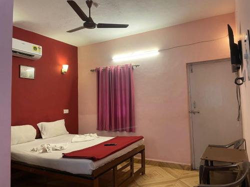 Ashvem Haus | V&M Calisto Guesthouse