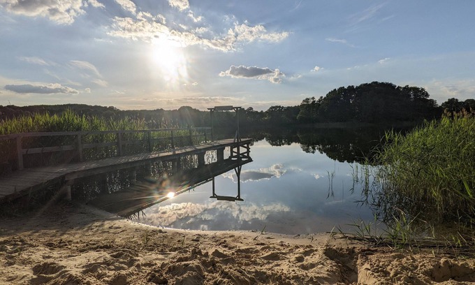 Carpin Wohnung | Ferienwohnung im gemütlichen Bauernhaus am Badesee mit großem Garten und Sauna