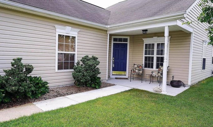 Delmar Haus | Vacation Home in Delmar